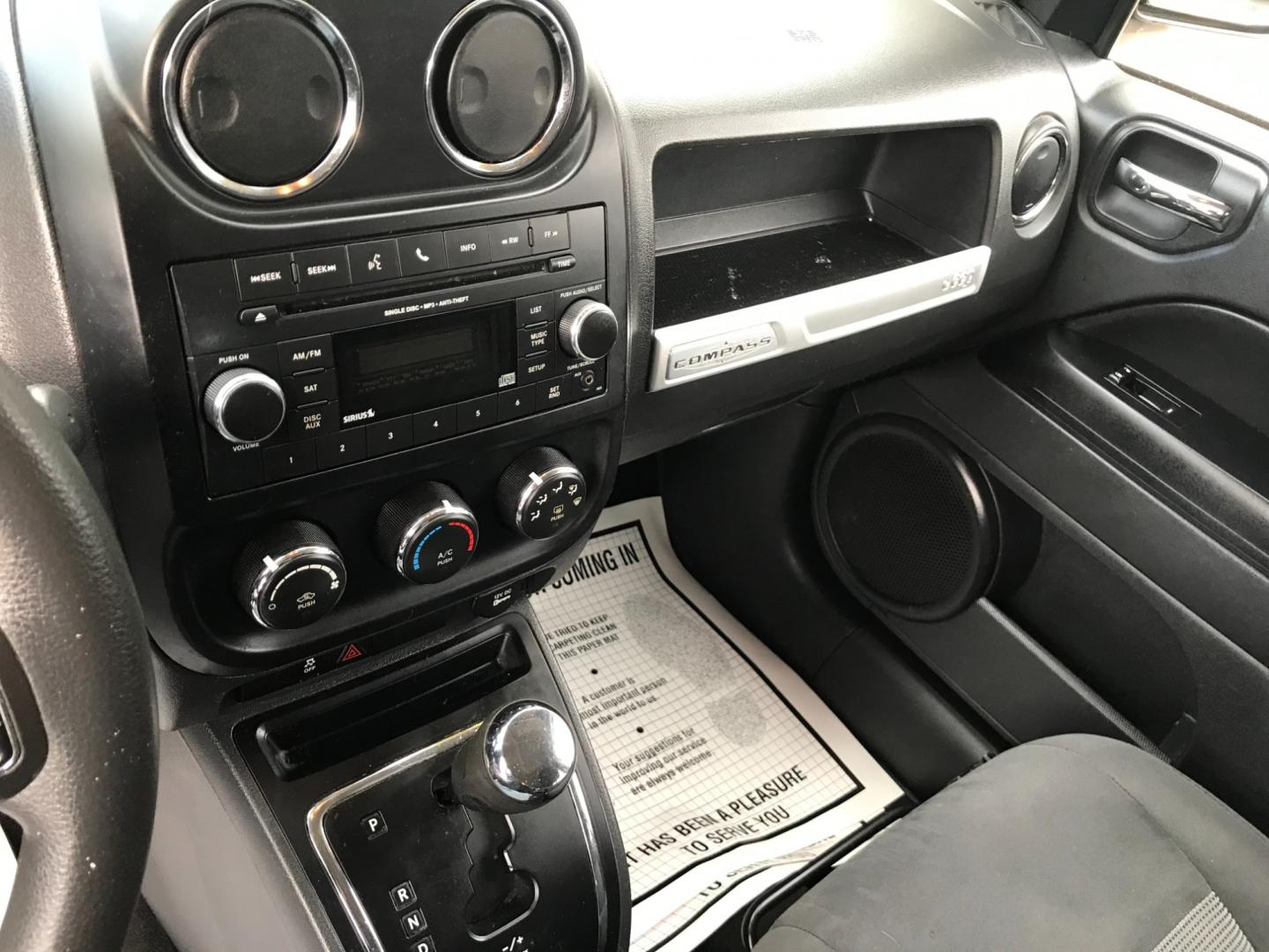 2016 Silver /Gray Jeep Compass Sport (1C4NJDBB8GD) with an 2.4 V4 engine, Automatic transmission, located at 577 Chester Pike, Prospect Park, PA, 19076, (610) 237-1015, 39.886154, -75.302338 - Photo#13